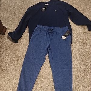 NWT Mens LG Hurley Sweatshirt and Thermal 8 Joggers (M) With Free Hoodie!